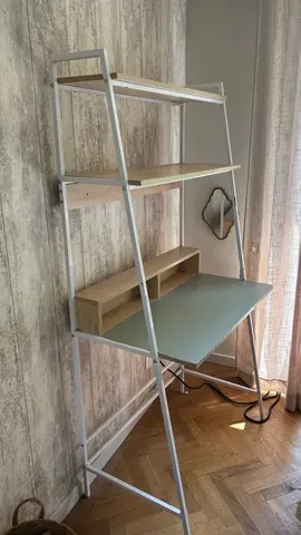 Bureau en bois mural
