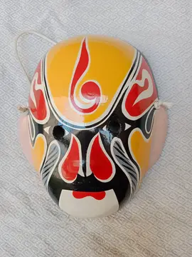 Masque chinois pour enfant