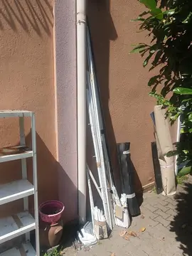 Crémaillères pour étagères