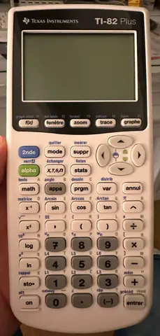 calculatrice pour étudiants TI82+