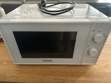 Micro-onde Panasonic HS