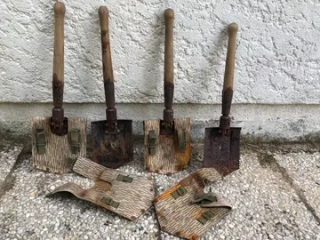 Pelles armée Est Allemande