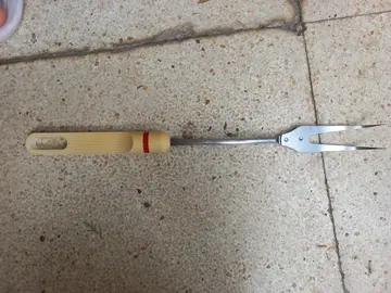Fourchette/ pique à viande