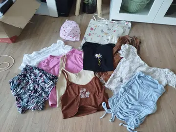 Lot vêtements taille S/M
