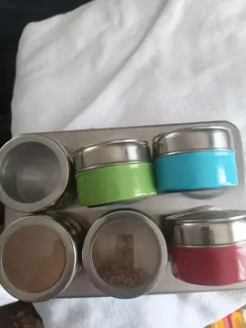 pots aimantés