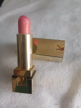 rose à lèvres YSL