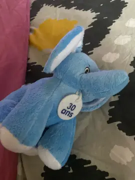 peluche éléphant