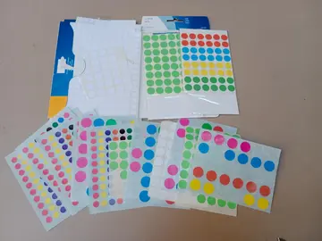Lot de gommettes adhésives