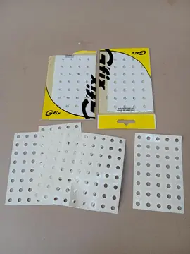 Oeillets de renforcement pour feuilles perforées