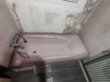 baignoire résine rose