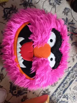 peluche coussin rose fushia