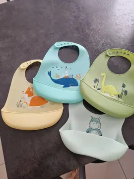 Bavoirs silicone