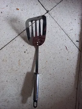 spatule en metal