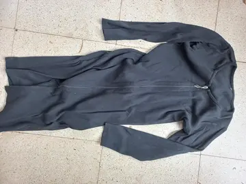 robe noire en stretch taille M