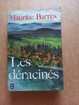 Livre poche. Les deracines
