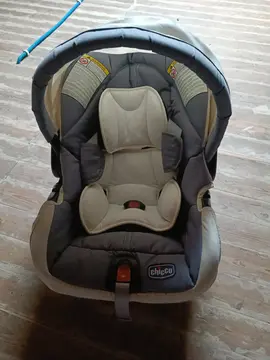 Siège auto bébé