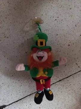 peluche celtique avec ventouse