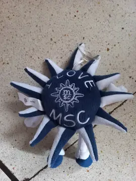 Peluche MSC forme soleil avec ventouse