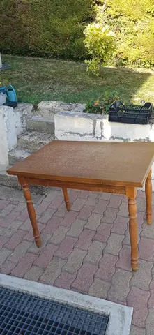 table en aggloméré