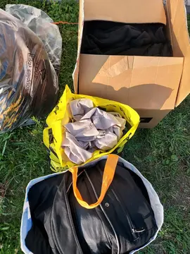 gros lot de vêtements 👚