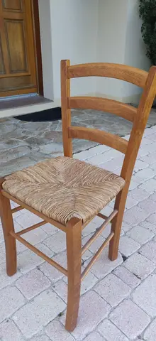chaise en bois