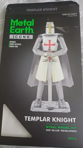 maquette chevalier metal
