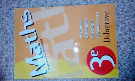 Cahier d'exercices Maths 3eme