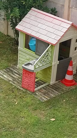 Cabane exterieure