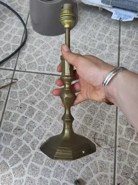 pied lampe