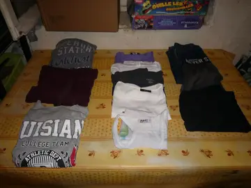 Lot vétements femme TS