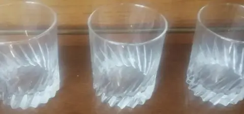 3 verres a whisky