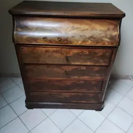 commode- coiffeuse