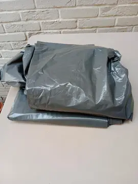 6 très grands sacs pour poubelle d'immeuble 240L