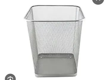 Corbeille de bureau en métal