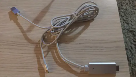 Cable vidéo hdmi vers USB ou iphone