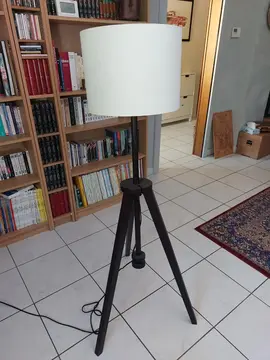 Lampe sur pied