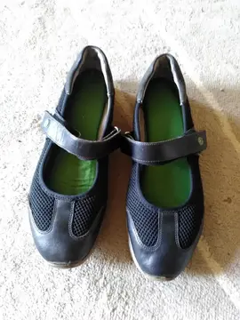 chaussures femme marque Remonte taille 42