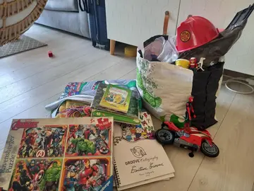 2 gros sacs de jouets enfants