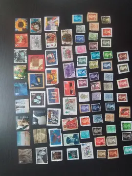 80 timbres du Royaume-Uni
