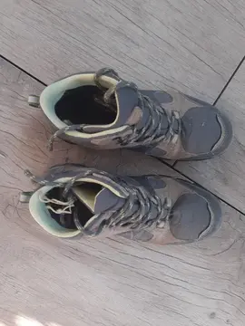 Chaussure de randonnée - pointure 36