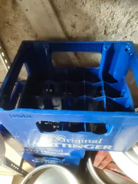 caisse de petites bouteilles