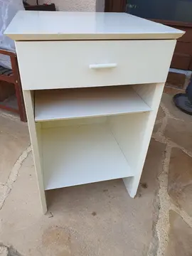 table de chevet ikea