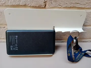 Support clés et téléphone métal