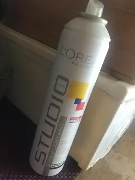 Spray coiffant