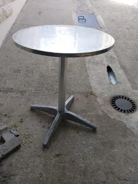 Table Estérieure