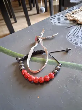 2 bracelets