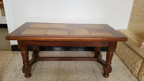 TABLE BASSE