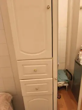 meuble salle de bain deux portes avec glace