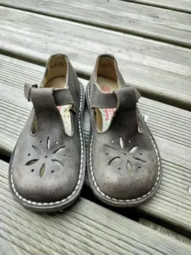 Chaussures enfant DPAM taille 24