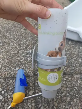 Bouteilles d'eau pour rongueur